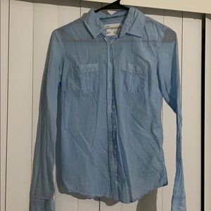 Light long sleeve button up shirt